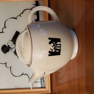 Vintage Hall's Silhouette Teapot Coffee Pot